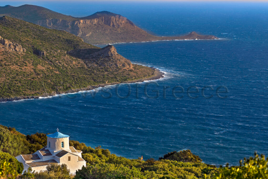Η διαδρομή προς τα Βελανίδια είναι πανέμορφη